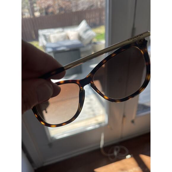 Coach HC8084 (L072 CELIA) Sunglasses 517013 Dark Tortoise‎ / Gold Frame 57 mm - Picture 6 of 9